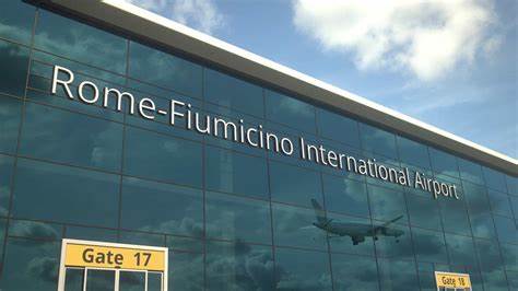Fiumicino, scalo aereo riconosciuto come‘ il miglior aeroporto d’Europa’. Gualtieri: “Complimenti ad Adr per questo ennesimo grande risultato”